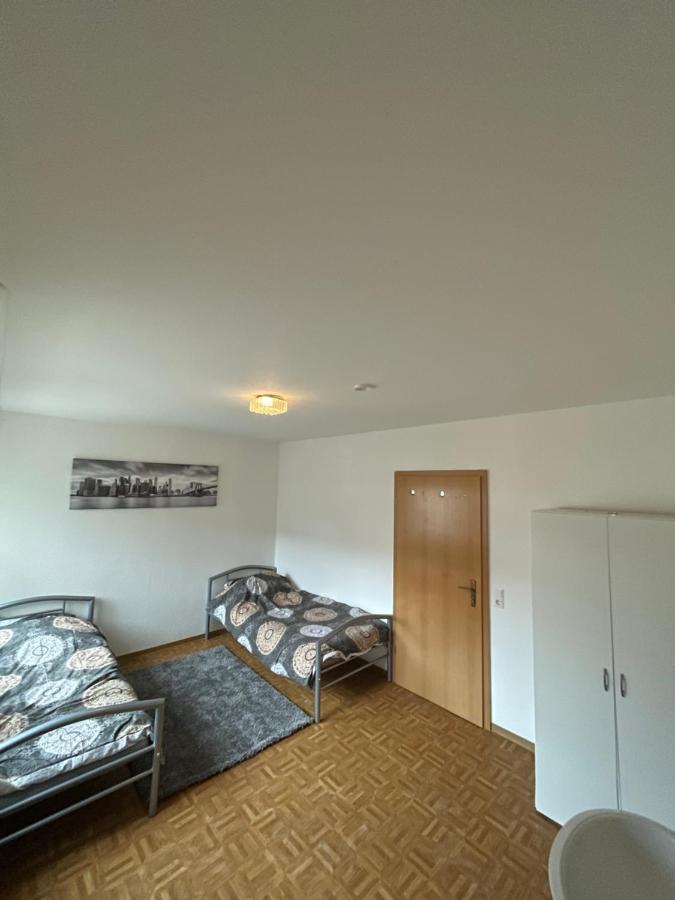 1 Zimmer Fuer 2 Personen Bruchsal Exterior photo